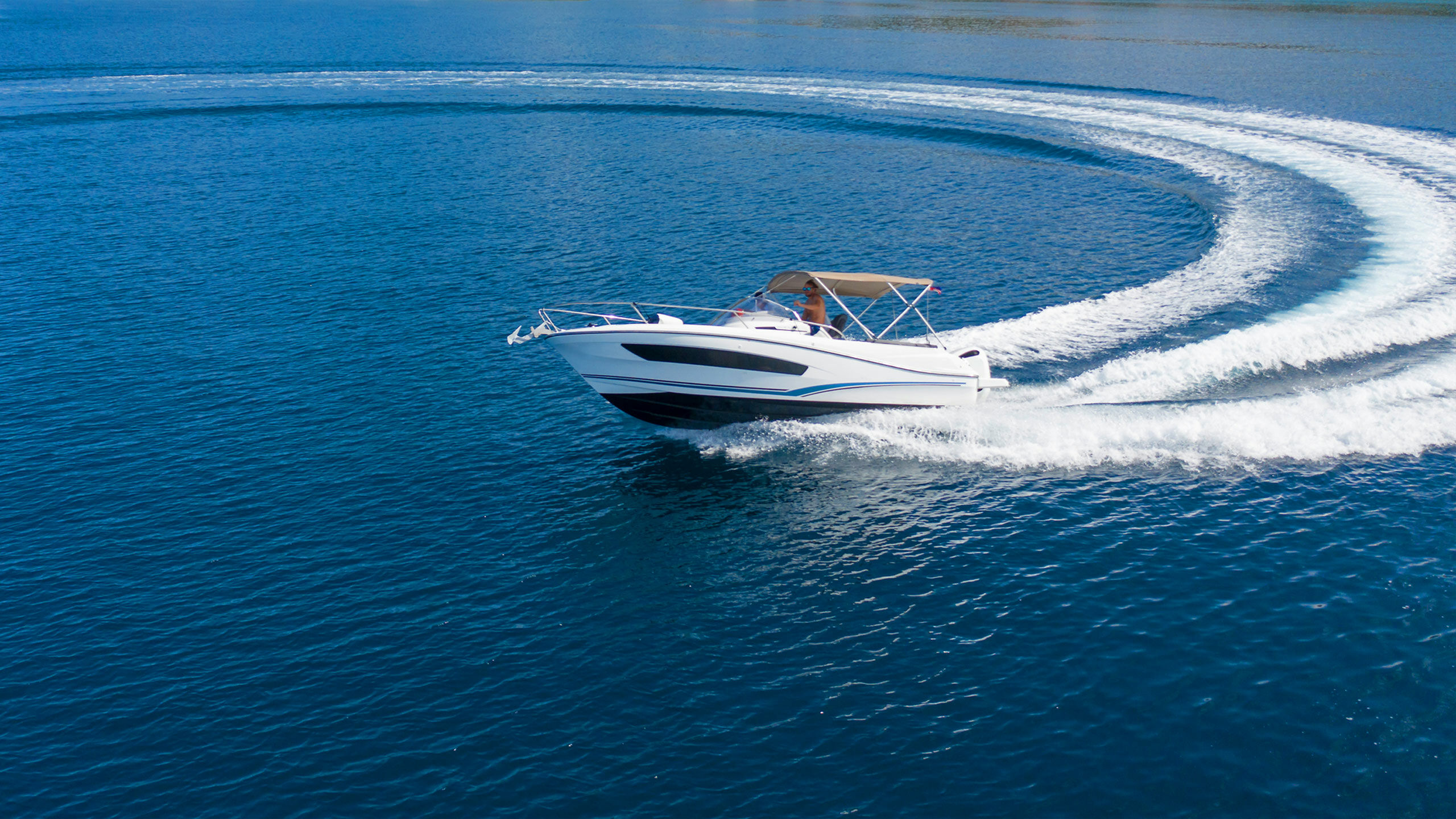 DIVENTA CAPITANO <span class="text-underline">SENZA PATENTE!</span>